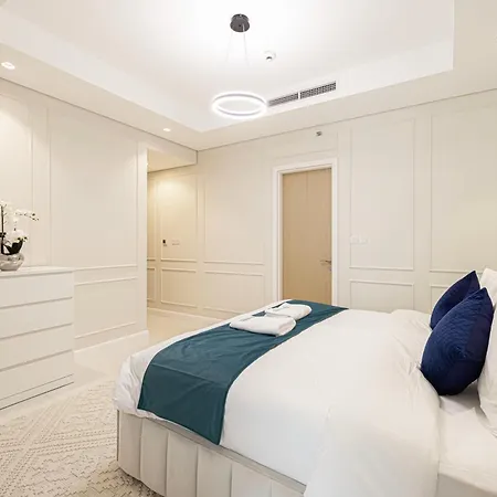 Boulevard 2 Bedroom Family Apartment With Burj Khalifa View And Infinity Pool In 64Th Floor Dubai Downtown Exterior photo