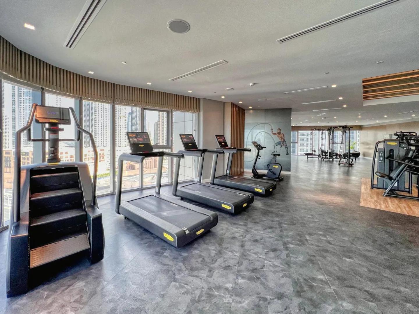 Boulevard 2 Bedroom Family With Burj Khalifa View And Infinity Pool In 64th Floor Downtown
