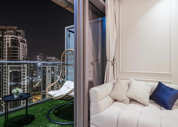 Boulevard 2 Bedroom Family Apartment With Burj Khalifa View And Infinity Pool In 64Th Floor Dubai Downtown