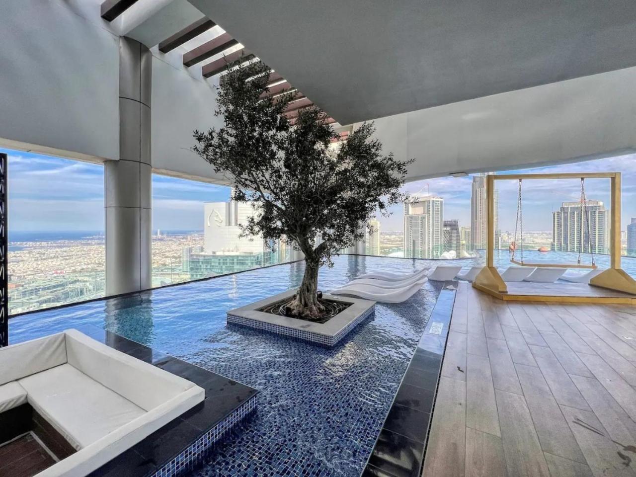 Apartment Boulevard 2 Bedroom Family With Burj Khalifa View And Infinity Pool In 64th Floor Downtown