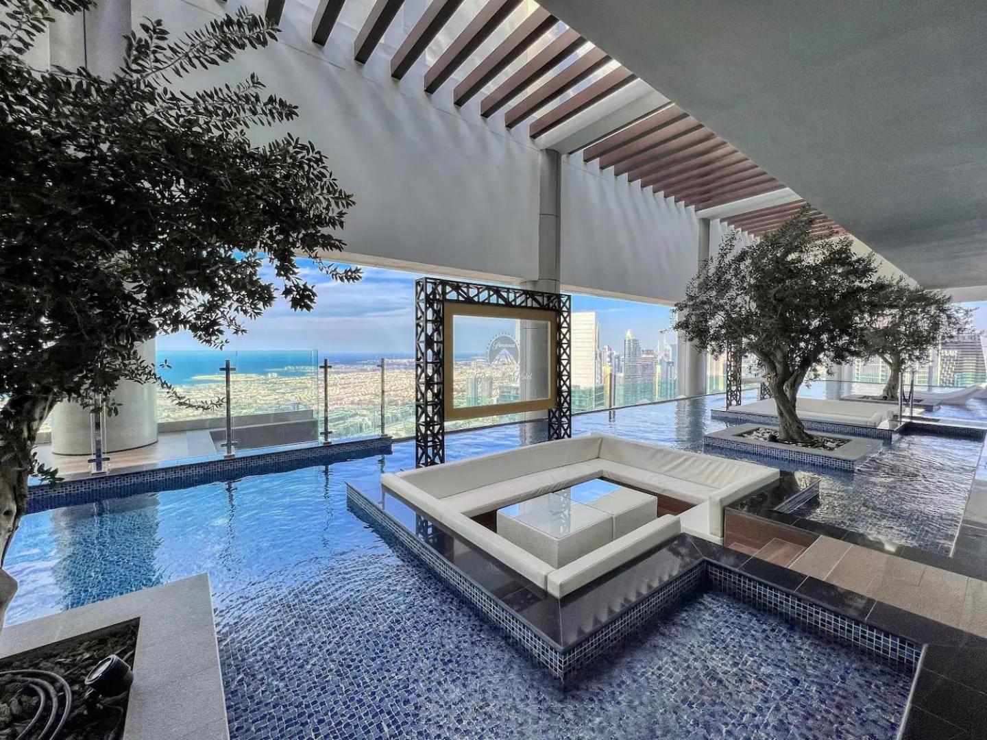 Boulevard 2 Bedroom Family With Burj Khalifa View And Infinity Pool In 64th Floor Downtown * Dubai