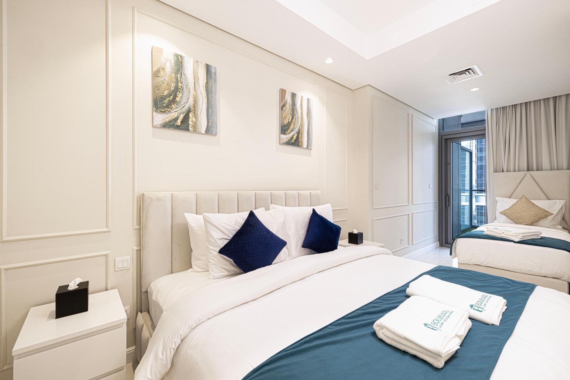 Boulevard 2 Bedroom Family With Burj Khalifa View And Infinity Pool In 64th Floor Downtown * Dubai