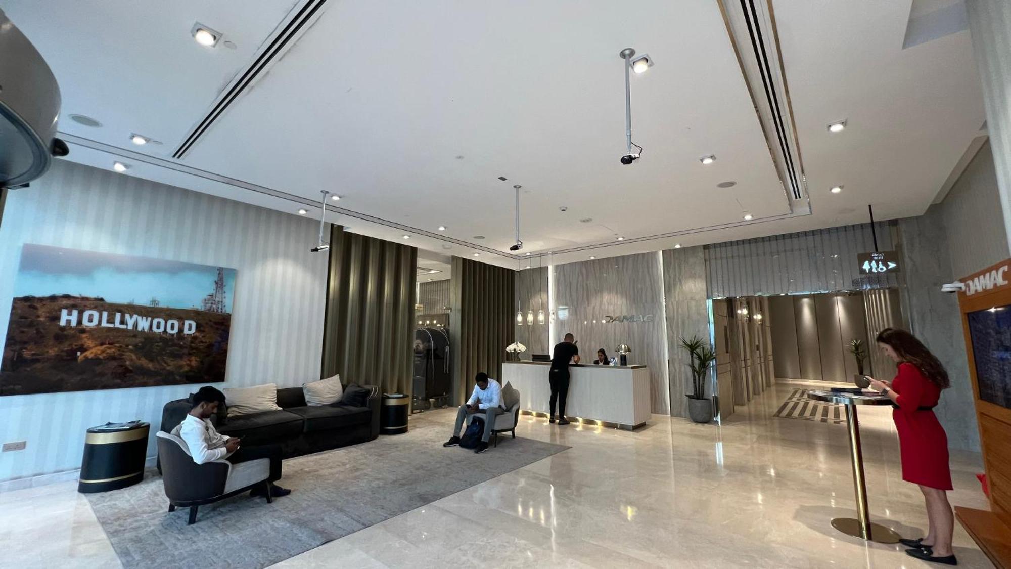 Apartment Boulevard 2 Bedroom Family With Burj Khalifa View And Infinity Pool In 64th Floor Downtown
