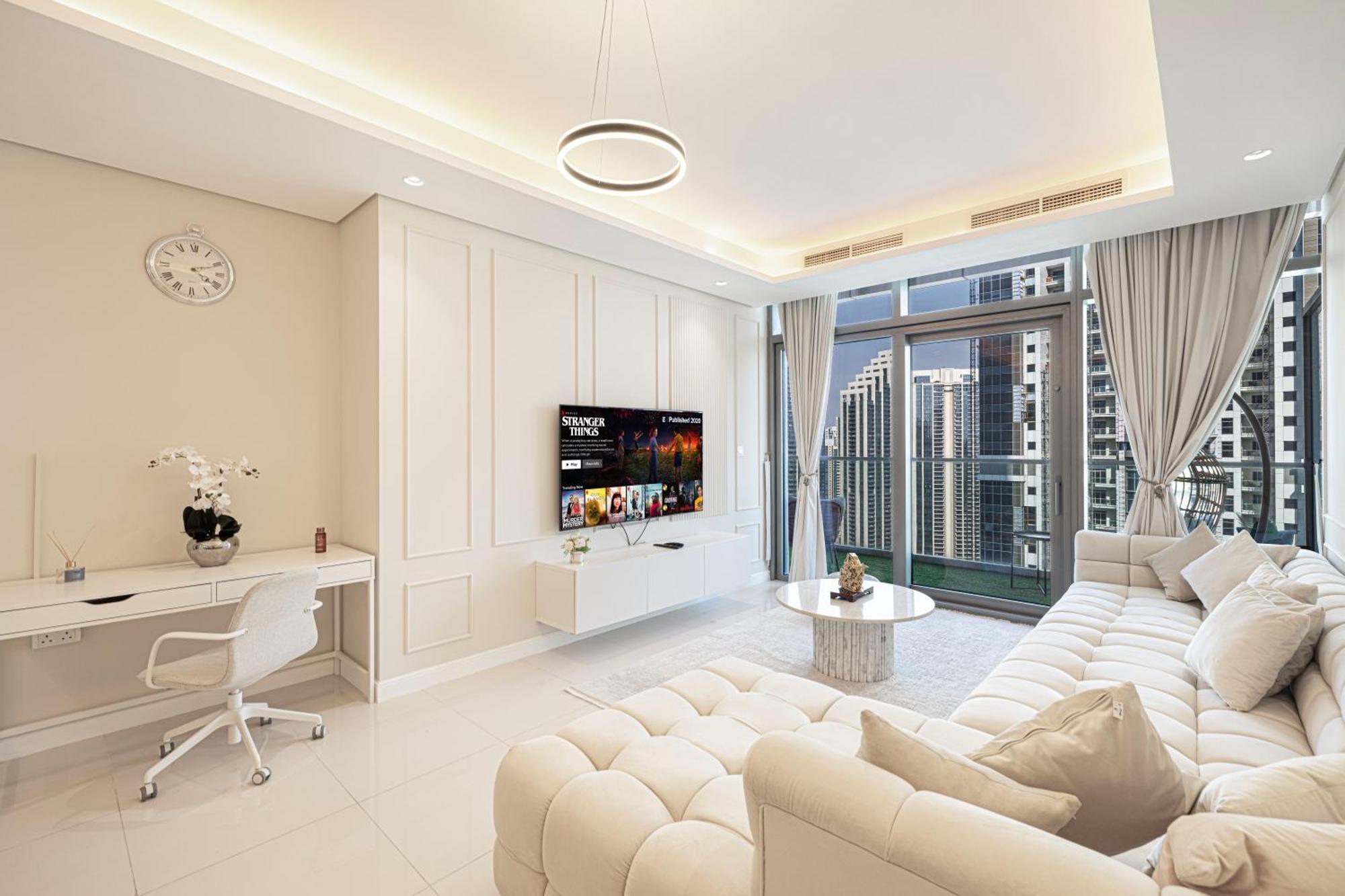 Boulevard 2 Bedroom Family With Burj Khalifa View And Infinity Pool In 64th Floor Downtown *