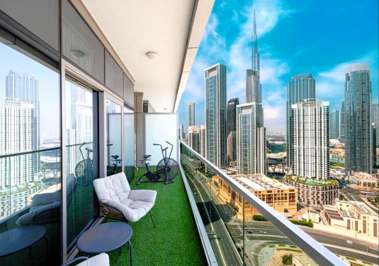 Boulevard 2 Bedroom Family With Burj Khalifa View And Infinity Pool In 64th Floor Downtown *